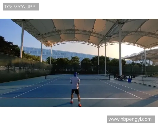 重庆网球队创历史新高网球耐力排名引发广泛关注与热议